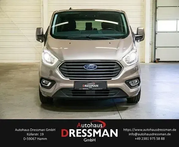Gebraucht Ford Tourneo Custom Titanium 2020 Silber Van