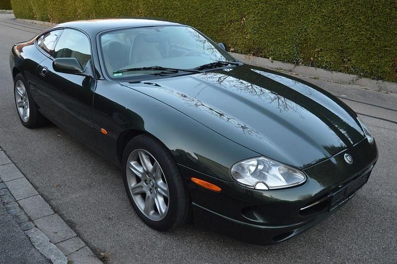Gebraucht Jaguar XK8 284 PS (208 kW) 1997 Grün Coupé