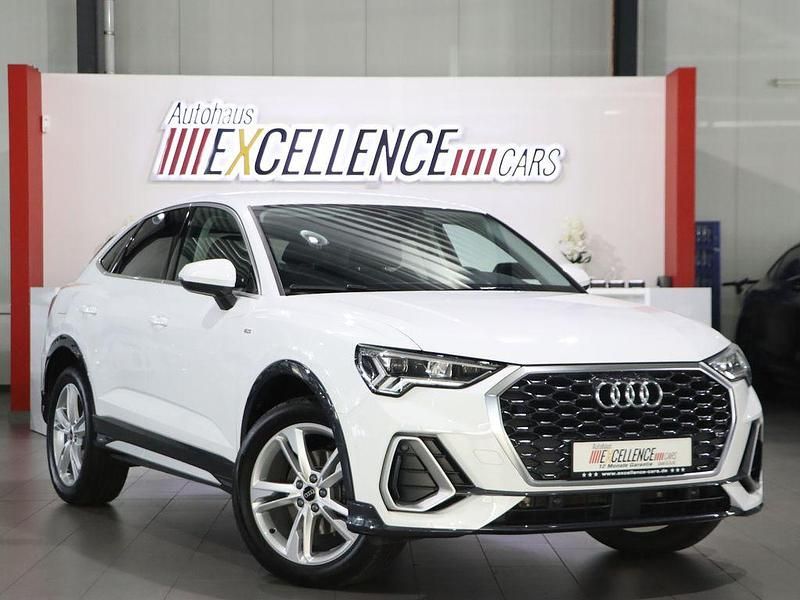 Arkonaweiß Gebraucht 2024 Audi Q3 Sportback Design SUV | 37.993 € (Superpreis) - Bild 1/4
