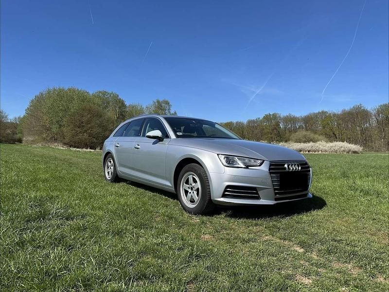 Usata Audi A4 Sport 150 CV (110 kW) 2017 Argento Station wagon