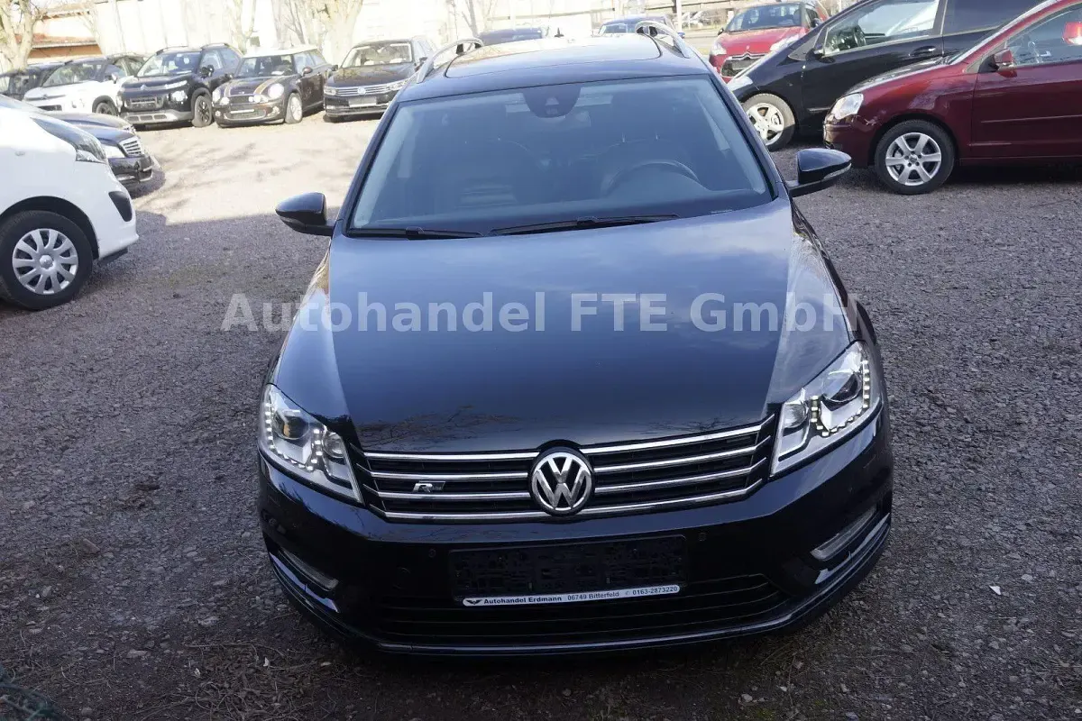 Używany VW Passat R-line 170 KM (125 kW) 2012 Czarny Sedan/Limuzyna