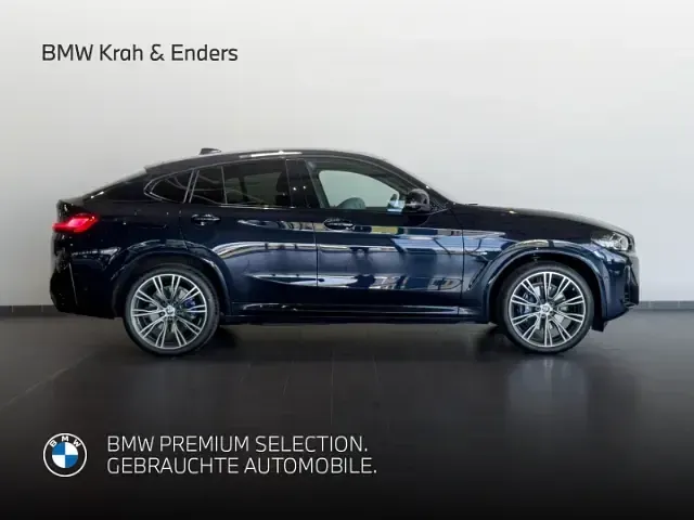 Gebraucht BMW X4 M Sport 360 PS (264 kW) 2023 Schwarz SUV