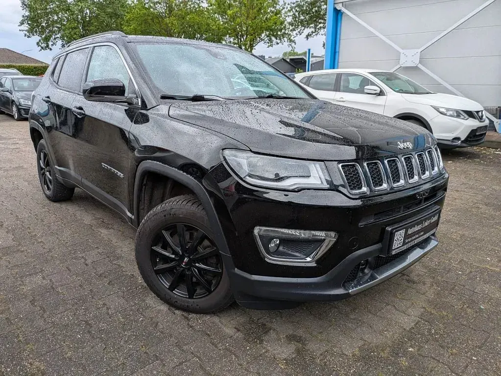Gebraucht Jeep Compass Limited 170 PS (125 kW) 2018 Schwarz SUV