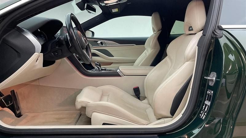 Gebraucht BMW 840 Efficient Dynamics 340 PS (250 kW) 2022 Sanremo green metallic Coupé
