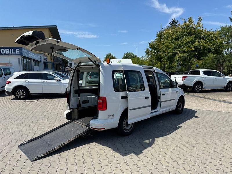 Weiß Gebraucht 2017 VW Caddy Maxi Van / Kleinbus | 11.999 € (Teuer) - Bild 1/4