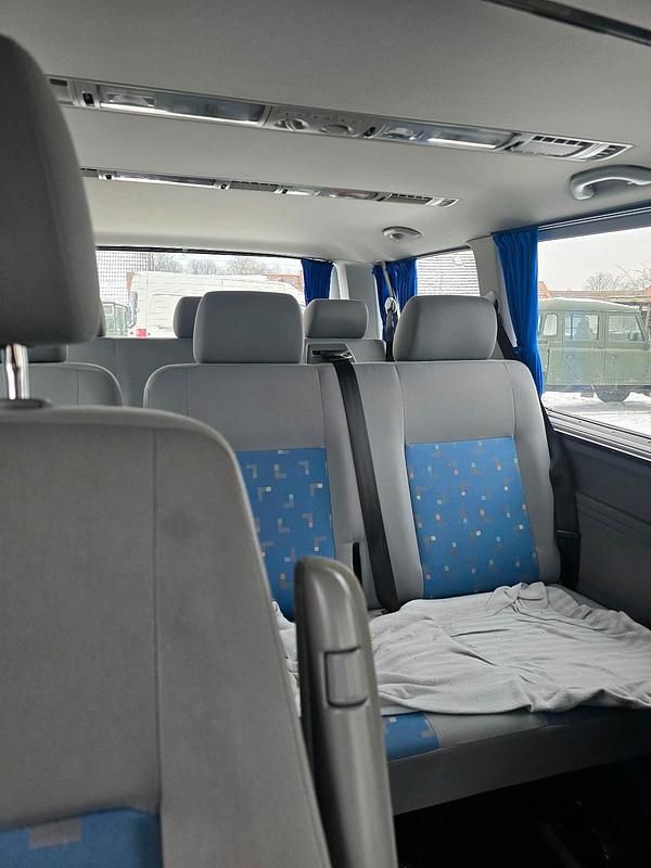 Gebraucht VW T5 131 PS (96 kW) 2008 Blau Van