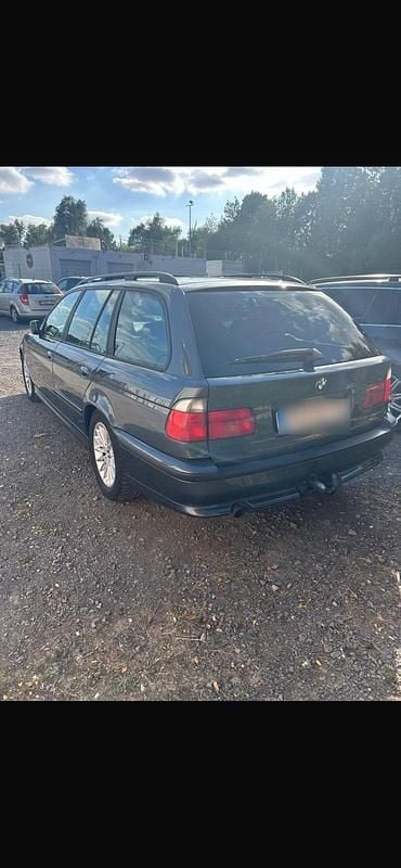 Gebraucht BMW 523 170 PS (125 kW) 2000 Grau Kombi