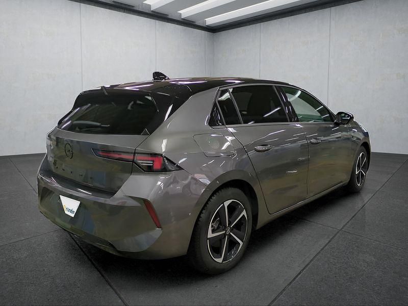 Gebraucht Opel Astra 131 PS (96 kW) 2025 Grau Limousine