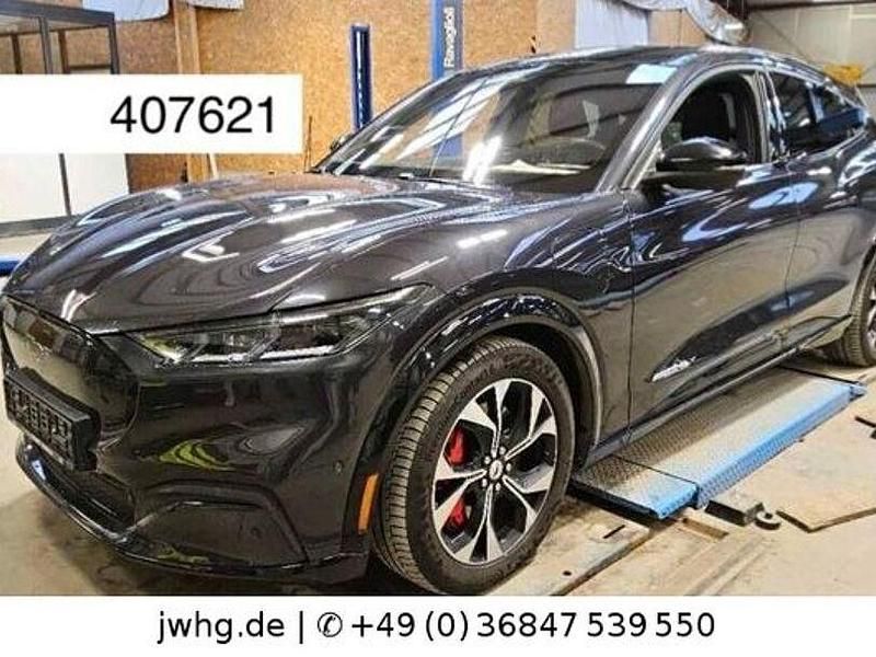 Grau Gebraucht 2022 Ford Mustang Mach-E Extended Range SUV | 22.750 € (Superpreis) - Bild 1/4