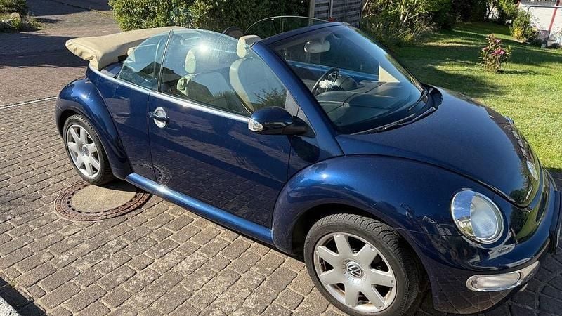 Gebraucht VW New Beetle Cabriolet 101 PS (74 kW) 2004 Blau Cabrio