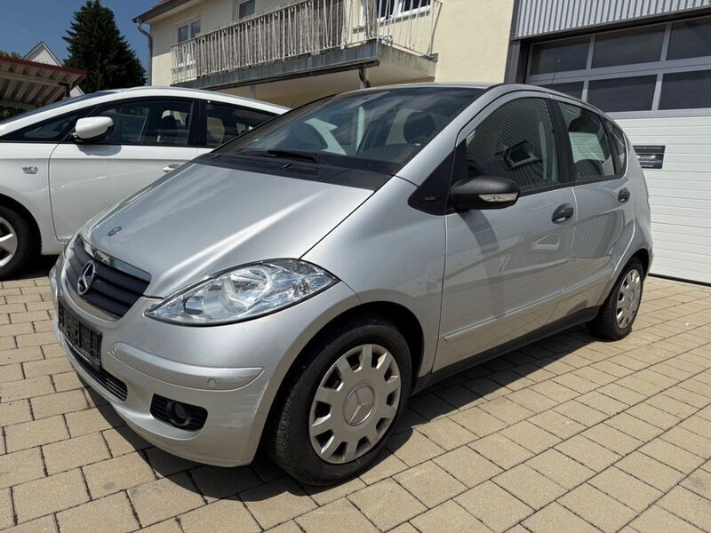 Silber Gebraucht 2004 Mercedes A180 Limousine | 2.600 € (Fairer Preis) - Bild 1/4