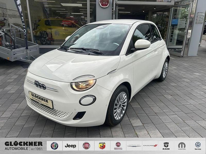 Arktis weiß Neu 2025 Fiat 500e Kleinwagen | 37.865 € - Bild 1/4