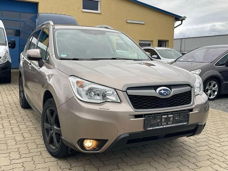 Gebraucht Subaru Forester Exclusive+ 147 PS (108 kW) 2015 Braun SUV