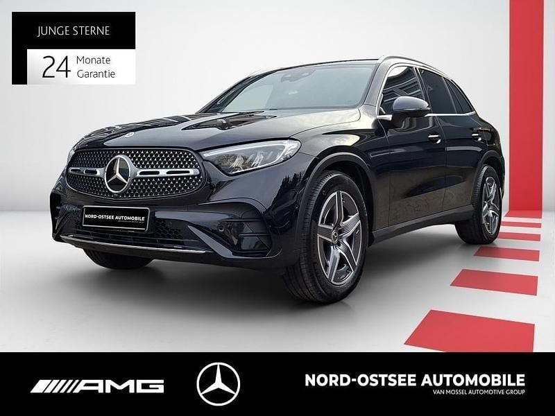 Gebraucht Mercedes GLC300 AMG 269 PS (197 kW) 2025 Metalliclack obsidianschwarz SUV