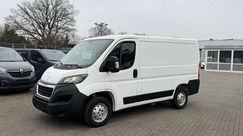 Gebraucht Peugeot Boxer 140 PS (102 kW) 2021 Weiß Van