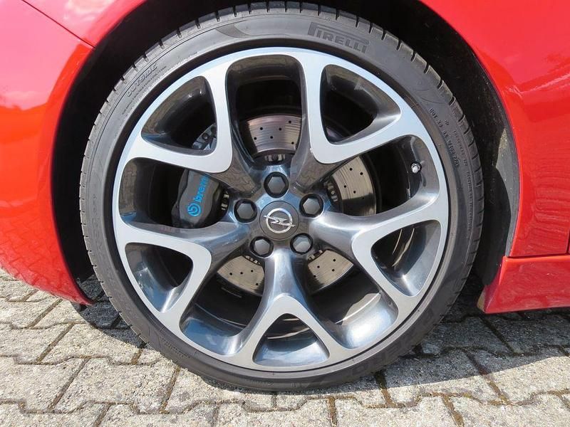 Gebraucht Opel Insignia OPC 325 PS (239 kW) 2015 Rot Kombi