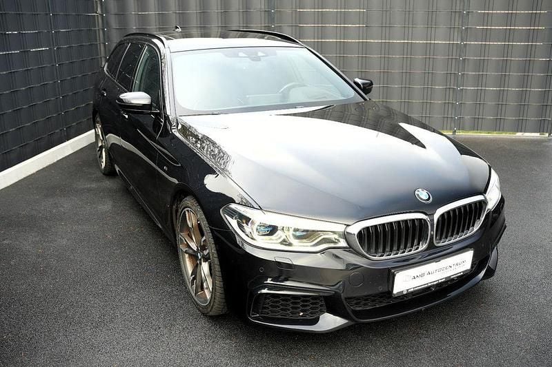 Gebraucht BMW M550 Performance 400 PS (294 kW) 2020 Schwarz Limousine