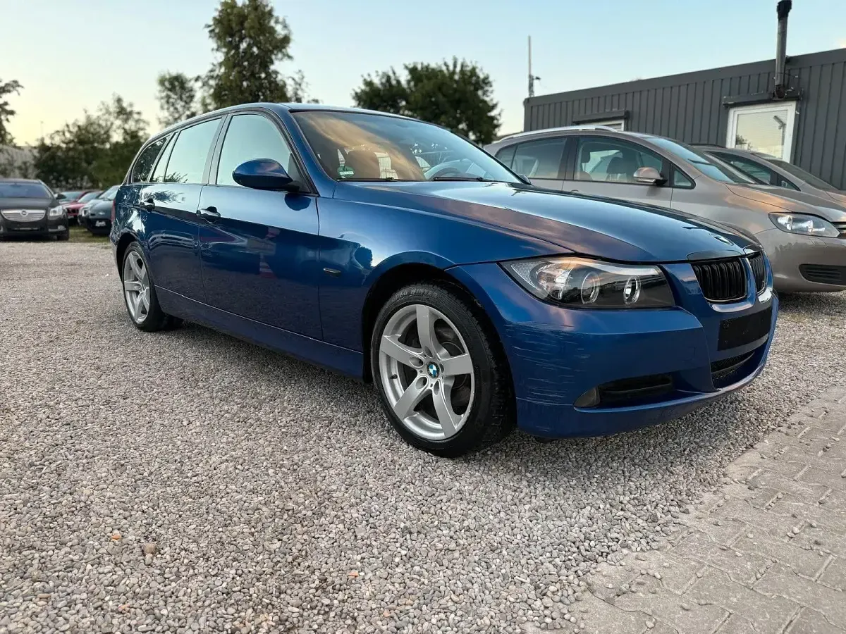 Brugt BMW 318 129 HK (94 kW) 2007 Blå Stationcar