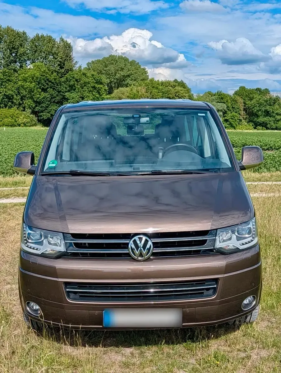Gebraucht VW Multivan Cup 180 PS (132 kW) 2015 Braun Van / Kleinbus