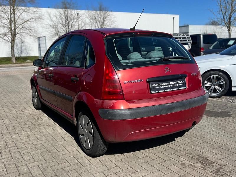 Second-hand Citroën C3 60 CP (44 kW) 2003 Roșu Hatchback