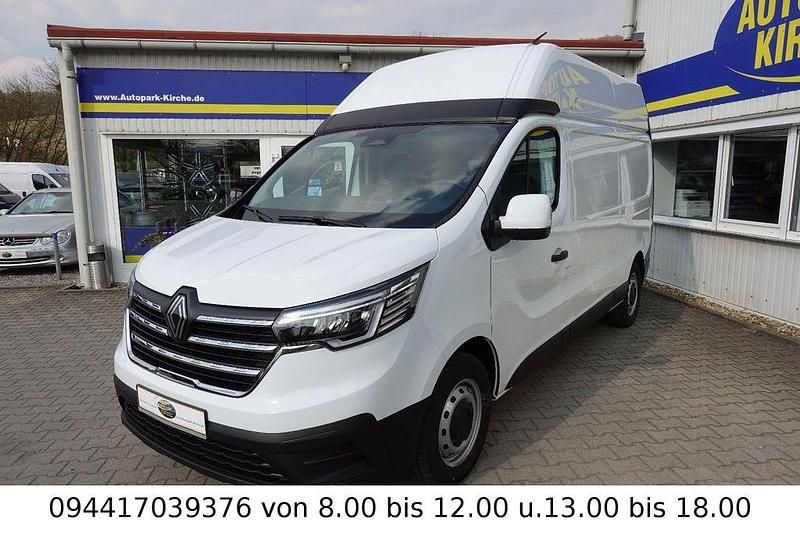 Gebraucht Renault Trafic 150 PS (110 kW) 2025 Weiß Van / Kleinbus