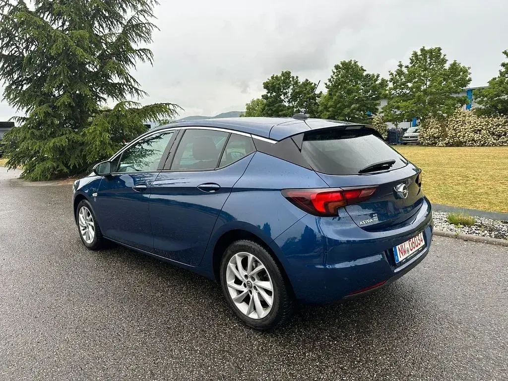 Gebraucht Opel Astra Elegance 131 PS (96 kW) 2021 Blau Limousine