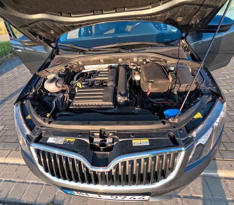 Grau Gebraucht 2015 Skoda Octavia Ambition Kombi | 12.500 € (Etwas zu teuer) - Bild 1/4