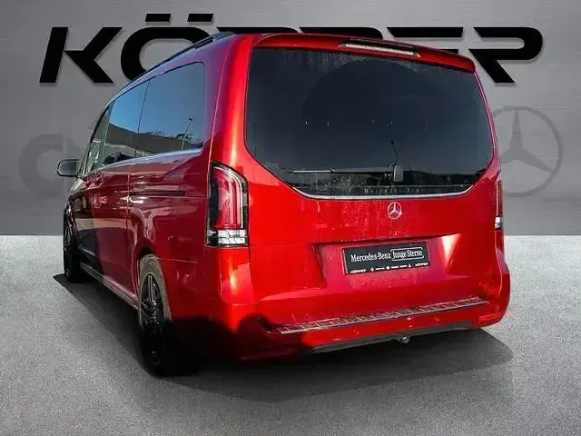 Gebraucht Mercedes V300 Avantgarde 237 PS (174 kW) 2025 Hyazinthrot Van / Kleinbus