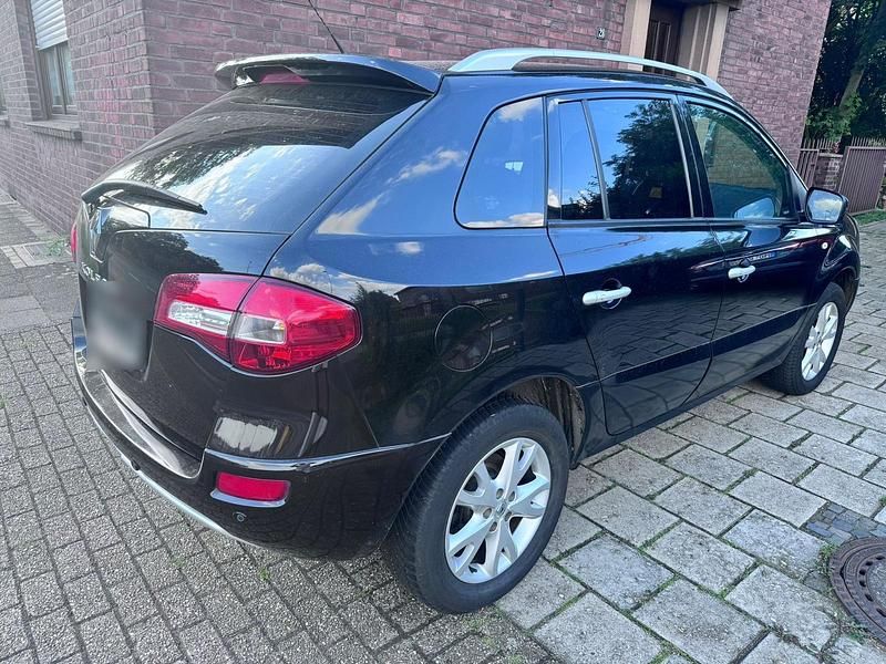 Gebraucht Renault Koleos 150 PS (110 kW) 2011 Schwarz SUV