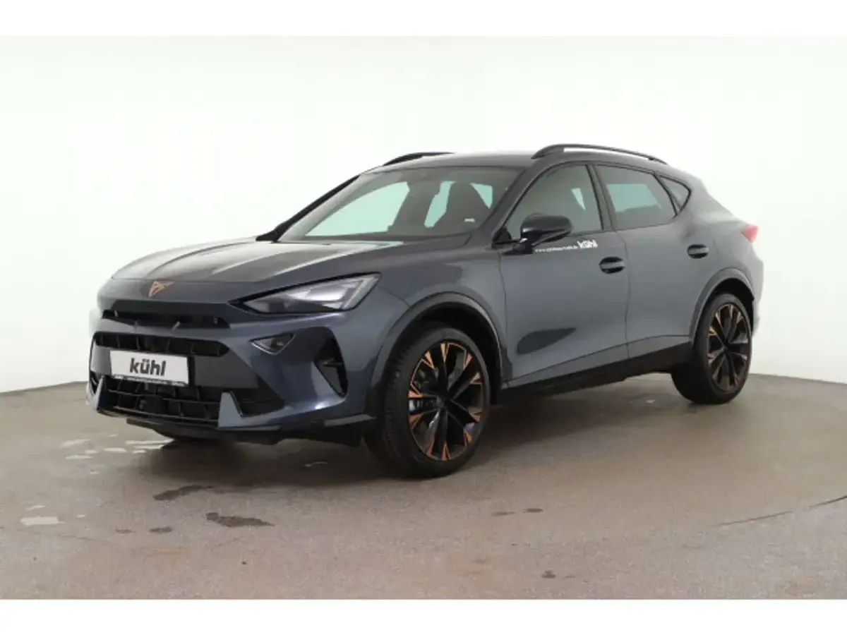 Gebraucht Cupra Formentor 150 PS (110 kW) 2026 Magnetic grau metallic SUV