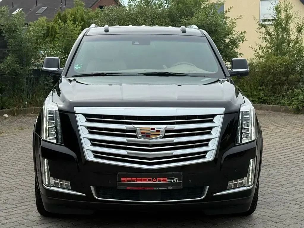 Gebraucht Cadillac Escalade 426 PS (313 kW) 2018 Schwarz SUV