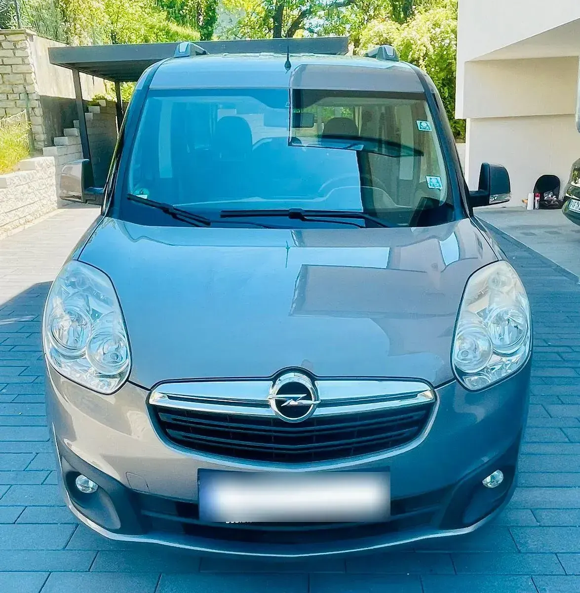 Gebraucht Opel Combo Edition 105 PS (77 kW) 2013 Grau Van / Kleinbus