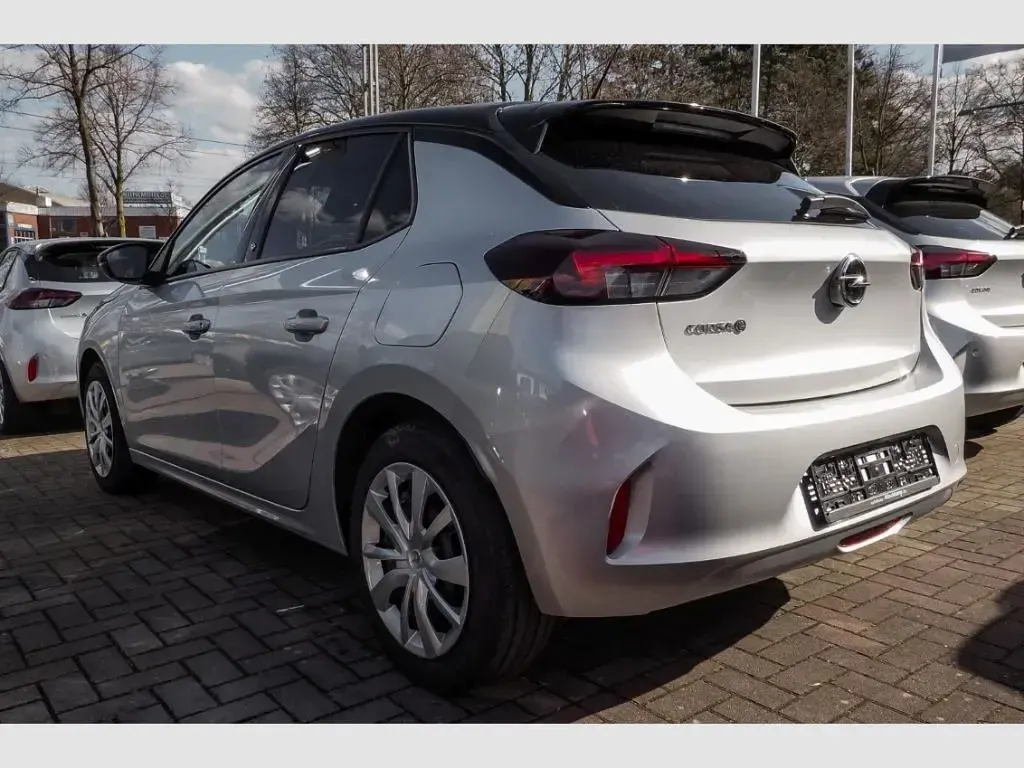Usata Opel Corsa-e Edition 100 kW (136 CV) 2023 Argento Utilitaria