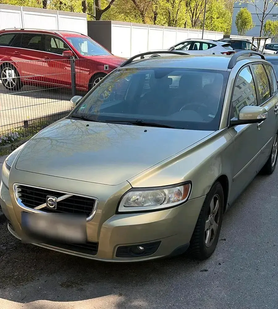 Usata Volvo V50 2007 Giallo Station wagon