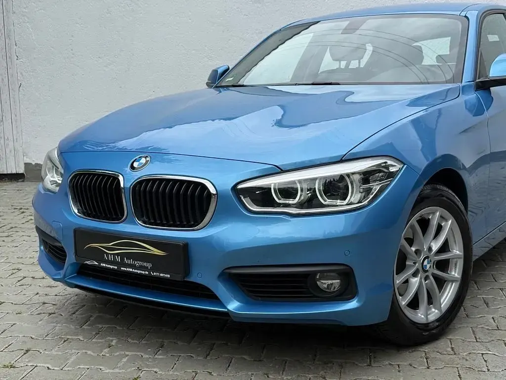 Gebraucht BMW 118 Advantage 150 PS (110 kW) 2018 Blau Limousine