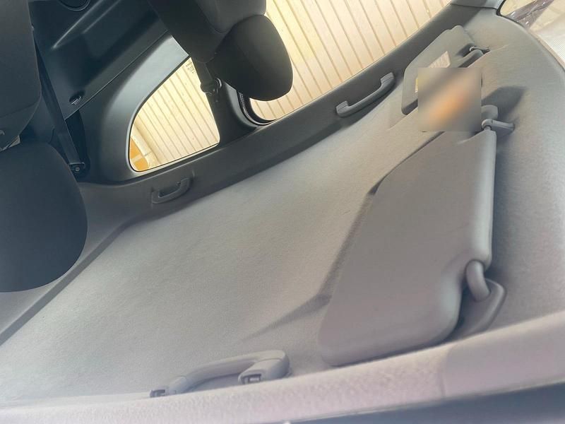 Gebraucht Mitsubishi Colt 95 PS (69 kW) 2011 Rot Kleinwagen