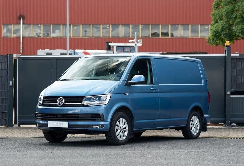 Blau Gebraucht 2016 VW T6 Van | 23.900 € - Bild 1/4