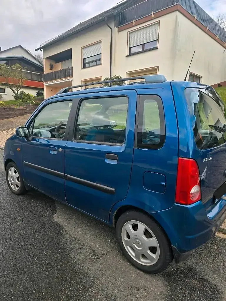 Occasion Opel Agila 75 ch (55 kW) 2003 Bleue Monospace