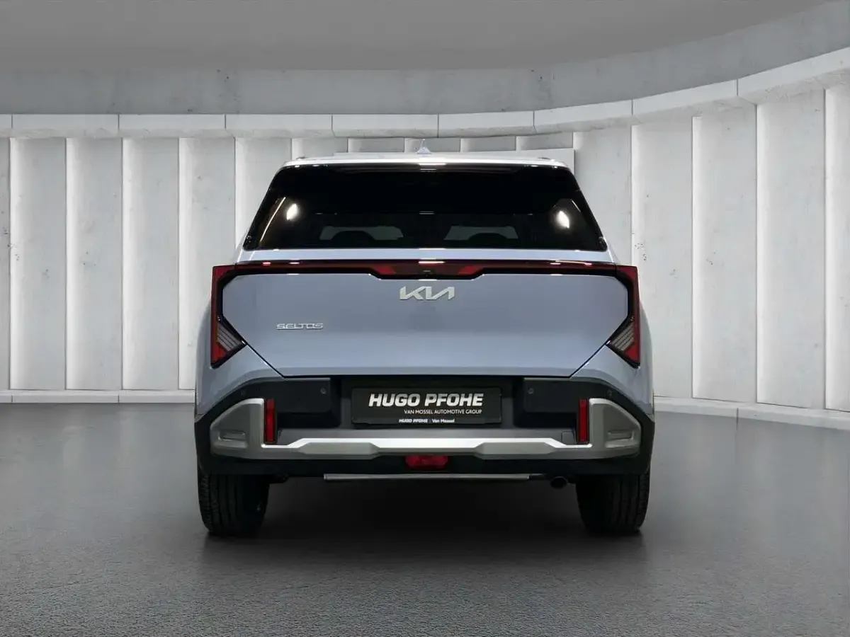 Neu Kia Seltos Spirit 179 PS (131 kW) 2026 Grau SUV