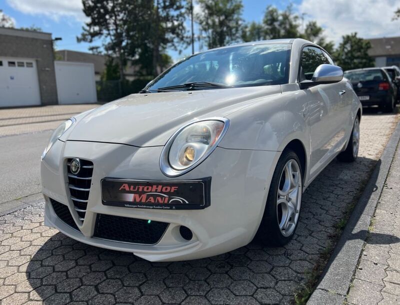 Colore esterno (bianco elegant Gebraucht 2011 Alfa Romeo MiTo Turismo Kleinwagen | 3.975 € (Etwas zu teuer) - Bild 1/4