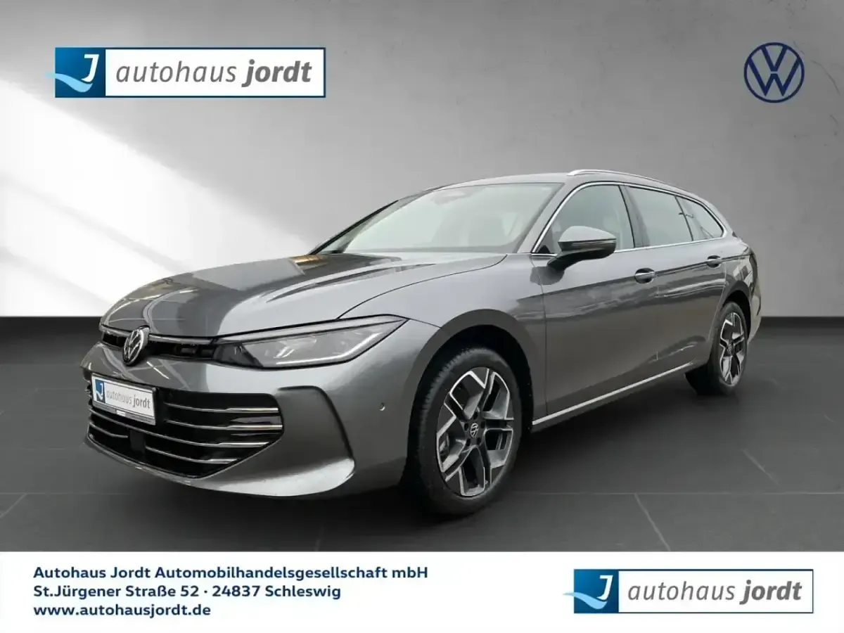 Gebraucht VW Passat Elegance 150 PS (110 kW) 2026 Kombi