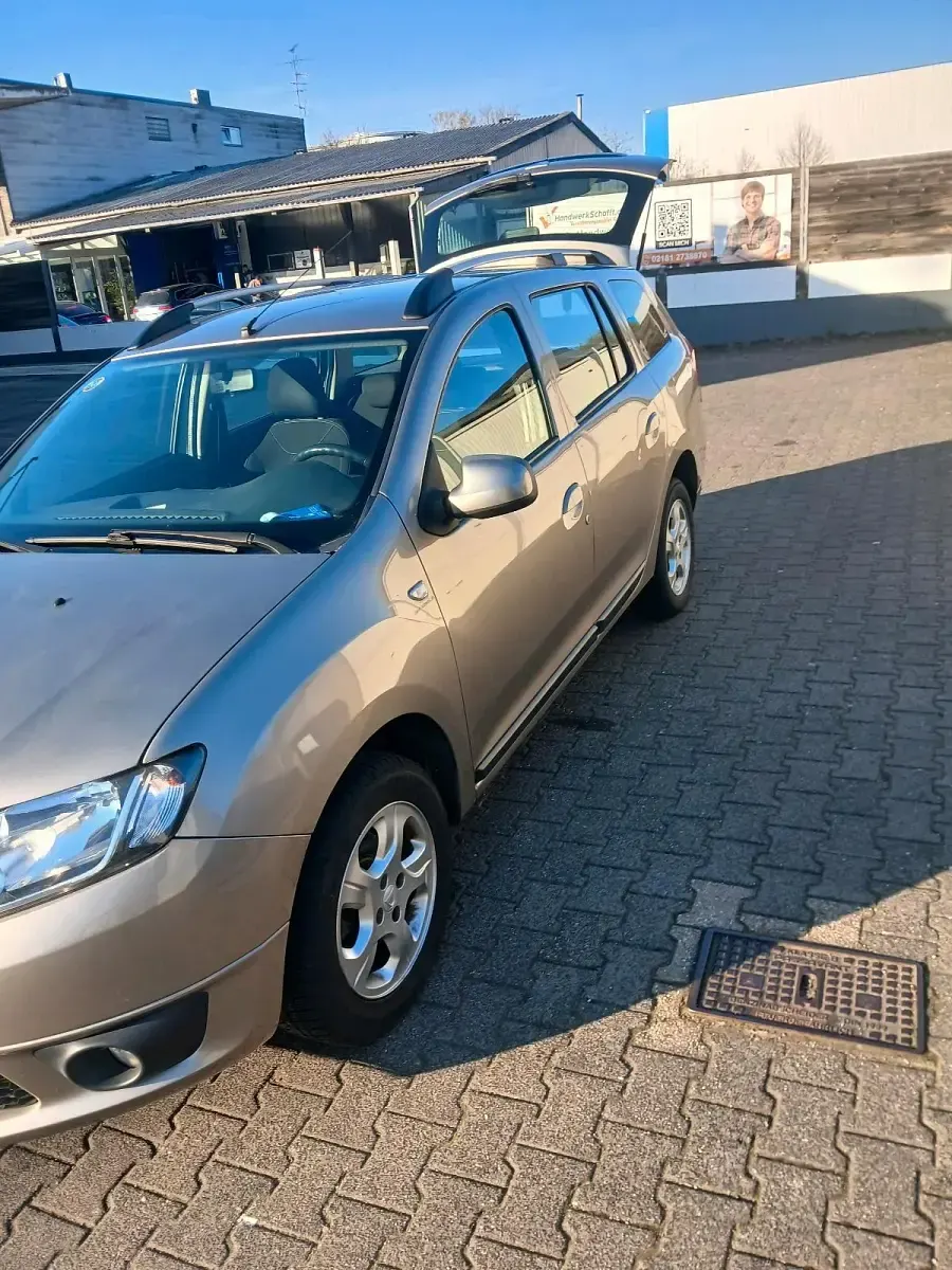 Gebraucht Dacia Logan 90 PS (66 kW) 2014 Gold Kombi