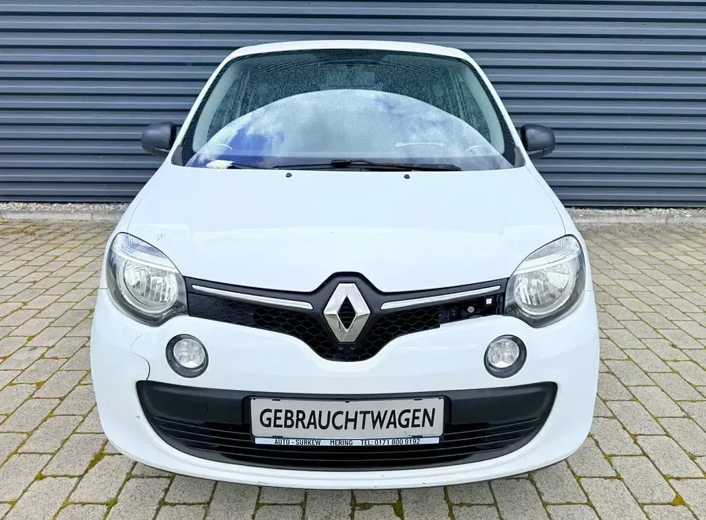 Gebraucht Renault Twingo Life 69 PS (50 kW) 2018 Weiß Kleinwagen