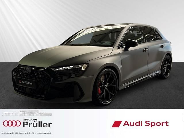 Daytonagrau matt (grau) Neu 2025 Audi RS3 Sportback Sport Kleinwagen | 79.890 € (Teuer) - Bild 1/4