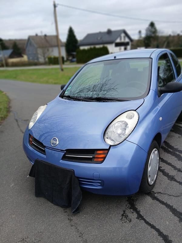 Usado Nissan Micra 65 HP (47 kW) 2004 Azul Citadino