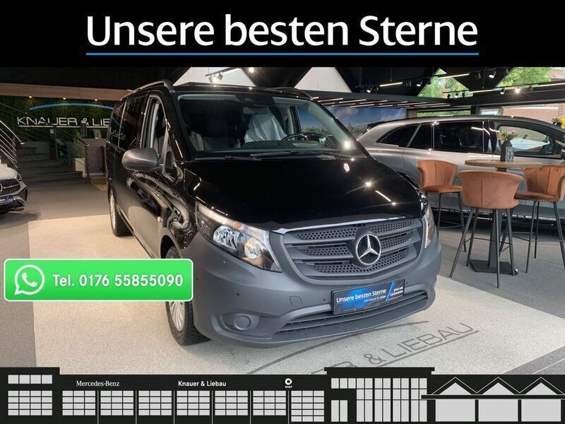Obsidianschwarz (metallic) Gebraucht 2022 Mercedes Vito Van / Kleinbus | 41.507 € - Bild 1/4