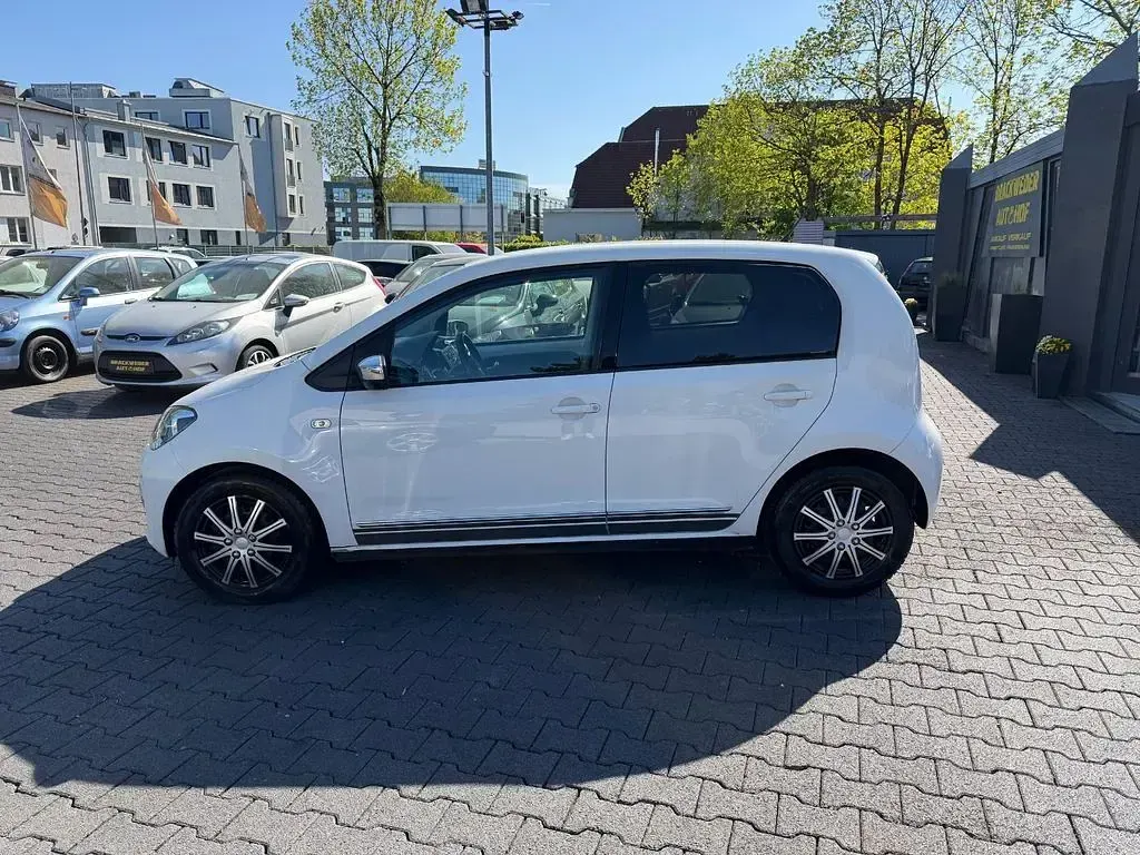 Usado VW up! high up! 75 HP (55 kW) 2013 Branco Citadino