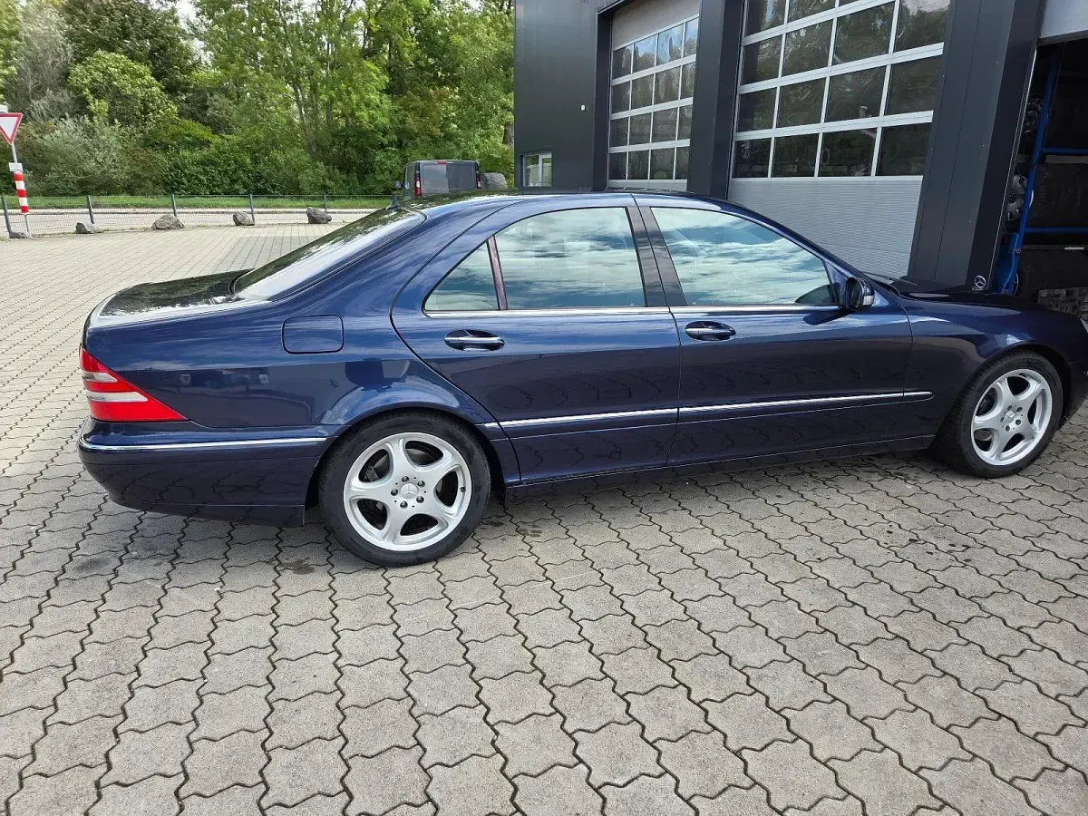 Gebraucht Mercedes S320 224 PS (164 kW) 1999 Blau Limousine