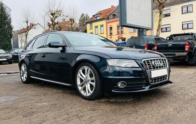 Blau Gebraucht 2010 Audi S4 Comfort Kombi | 11.900 € (Fairer Preis) - Bild 1/4
