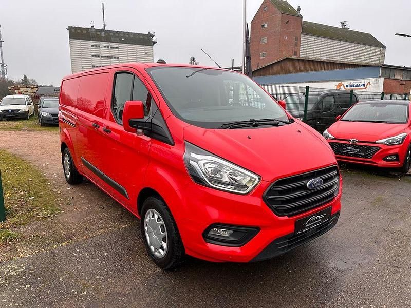 Gebraucht Ford Transit Custom 131 PS (96 kW) 2021 Rot Van / Kleinbus